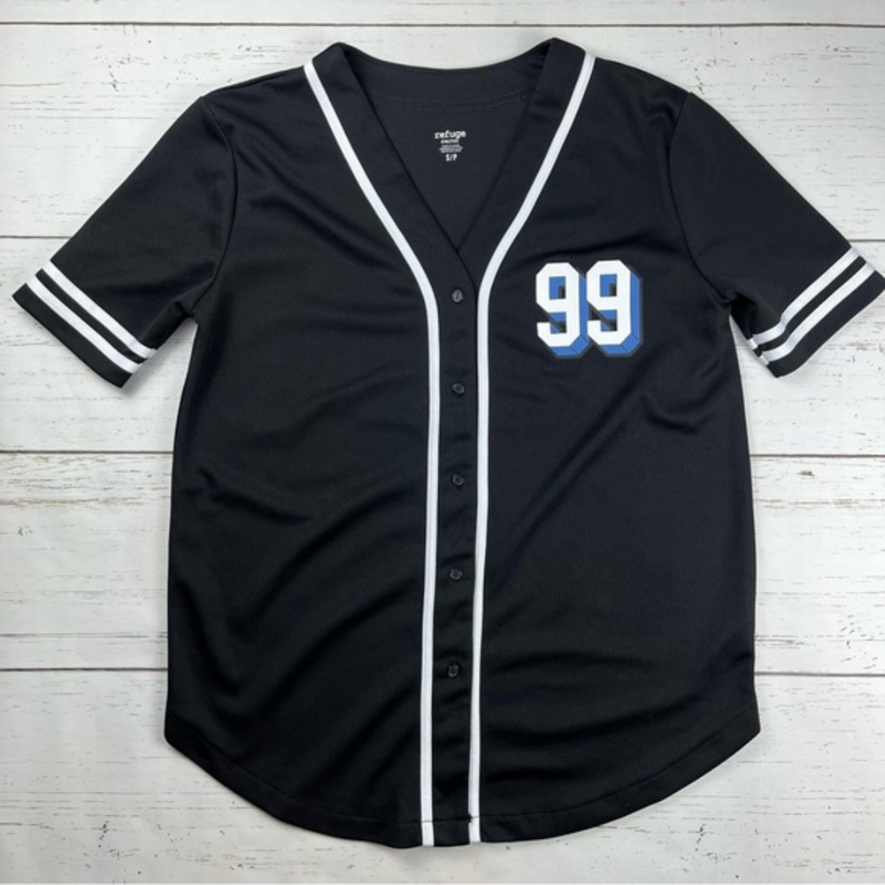 Refuge Athletics Oversized Jersey S